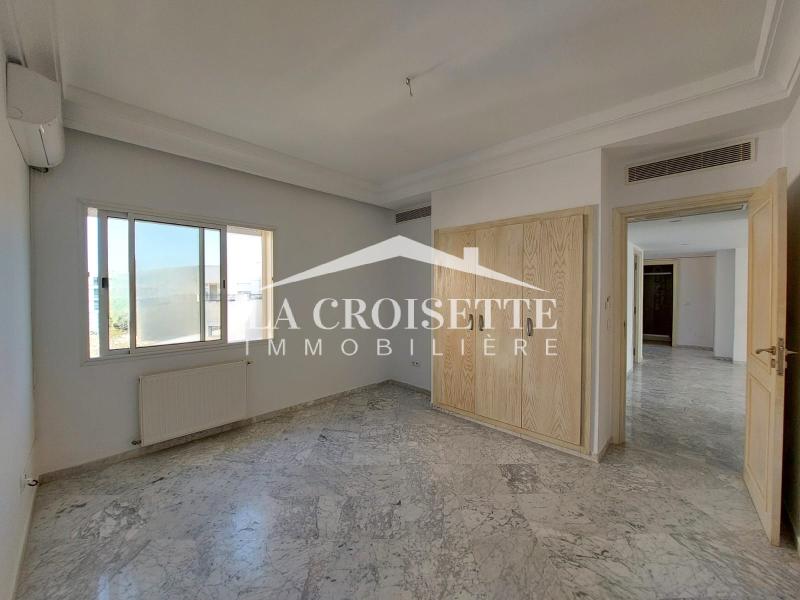 Appartement S+3 aux Berges du Lac 2